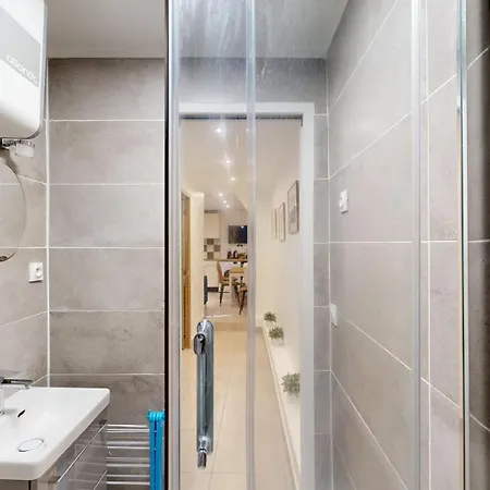 302 Dylan - Superbe A Appartement Paris