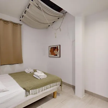 302 Dylan - Superbe A Appartement *